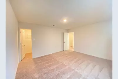 325 Crescent Park Drive, Jarrell, TX 76537 - Photo 12