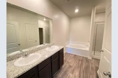325 Crescent Park Drive, Jarrell, TX 76537 - Photo 10