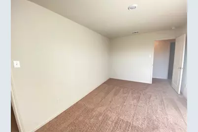 325 Crescent Park Drive, Jarrell, TX 76537 - Photo 20