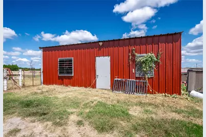 1301 County Road 228, Florence, TX 76527 - Photo 30