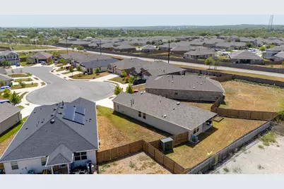 201 Elbow Bush Cove, Kyle, TX 78640 - Photo 32