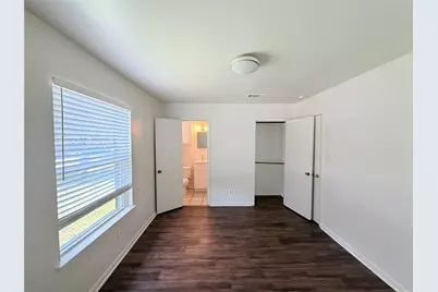 8701 Parkfield Drive, Austin, TX 78758 - Photo 16