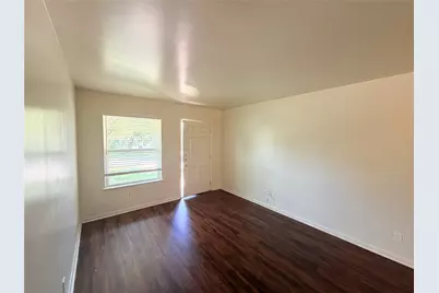 8701 Parkfield Drive, Austin, TX 78758 - Photo 4