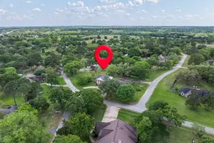 301 Cedar Cir, Brenham, TX 77833 - Photo 40