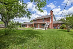301 Cedar Cir, Brenham, TX 77833 - Photo 34