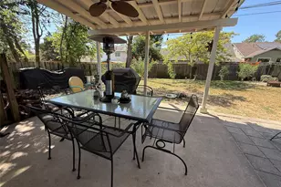 7108 Shadywood Dr, Austin, TX 78745 - Photo 6