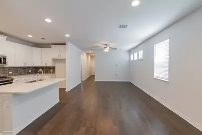 5302 Mulberry Grove Lane #152, Austin, TX 78723 - Photo 8