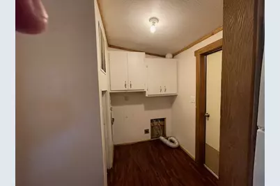 810 N Avenue R, Johnson City, TX 78636 - Photo 10