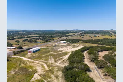 584 N U S Hwy 183, Lampasas, TX 76550 - Photo 16