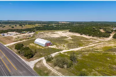 584 N U S Hwy 183, Lampasas, TX 76550 - Photo 4