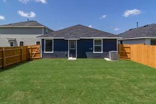 268 Garcia St, Buda, TX 78610 - Photo 16