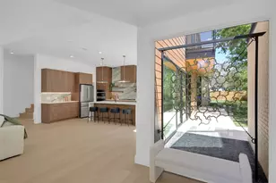 1310 Cullen Ave, Austin, TX 78757 - Photo 2