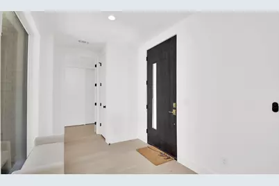 1310 Cullen Avenue, Austin, TX 78757 - Photo 6