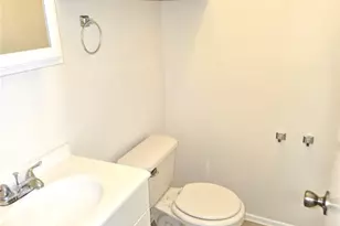 203 S Mitchell St St, San Marcos, TX 78666 - Photo 10