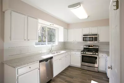 7901 Taranto Drive, Austin, TX 78729 - Photo 14