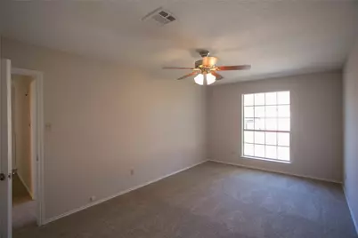 7901 Taranto Drive, Austin, TX 78729 - Photo 14