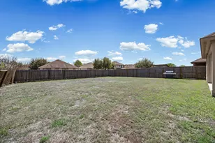 1205 Twin Estates Dr, Kyle, TX 78640 - Photo 20