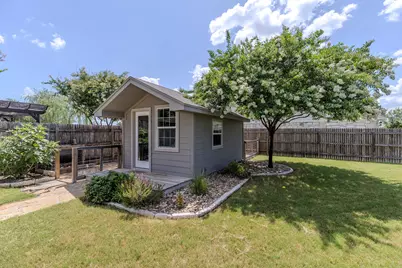 201 Mossberg Lane, Bastrop, TX 78602 - Photo 6