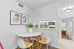 806 W 24th St, Austin, TX 78705 - Photo 10