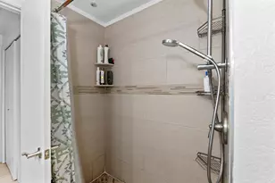 806 W 24th St, Austin, TX 78705 - Photo 22