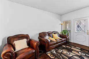 806 W 24th St, Austin, TX 78705 - Photo 6