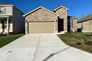 200 Kildeer Pass, Jarrell, TX 76537 - Photo 2