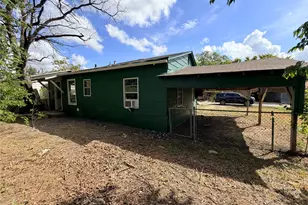 107 Franklin St, Taylor, TX 76574 - Photo 16