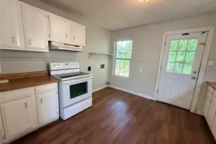 107 Franklin St, Taylor, TX 76574 - Photo 6