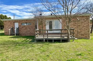 307 S Mustang Ave, Cedar Park, TX 78613 - Photo 6
