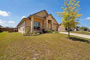 112 Pivot Dr, Taylor, TX 76574 - Photo 2