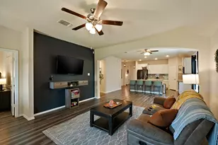 112 Pivot Dr, Taylor, TX 76574 - Photo 4