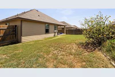 112 Pivot Drive, Taylor, TX 76574 - Photo 24