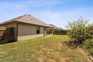 112 Pivot Dr, Taylor, TX 76574 - Photo 24