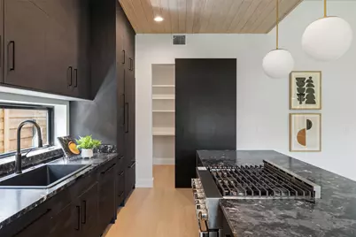 2305 Southern Oaks Drive, Austin, TX 78745 - Photo 12