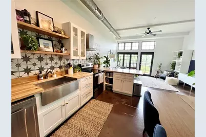 2235 E 6th Street #306, Austin, TX 78702 - Photo 6