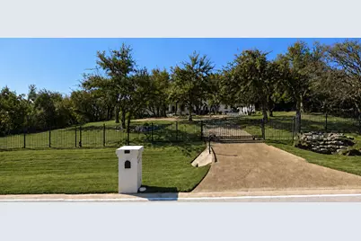 3735 Lost Creek Boulevard, Austin, TX 78735 - Photo 2