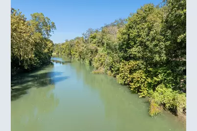 5201 US Highway 90A W, Gonzales, TX 78629 - Photo 4