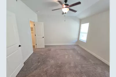 6403 Melanzane Avenue #3, San Antonio, TX 78233 - Photo 8