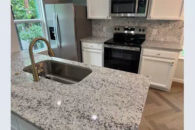 1604 W. 40th Street #b, Austin, TX 78756 - Photo 22