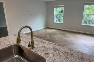 1604 W 40th St, Austin, TX 78756 - Photo 4