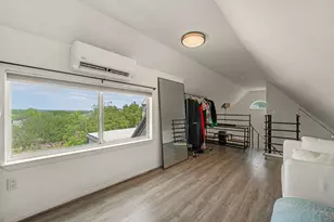 1514 Parker Ln, Austin, TX 78741 - Photo 10