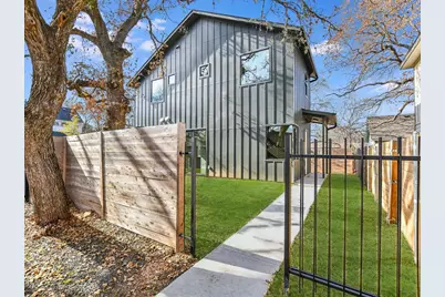 706 Valdez Street #2, Austin, TX 78741 - Photo 2
