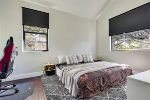 706 Valdez St, Austin, TX 78741 - Photo 22