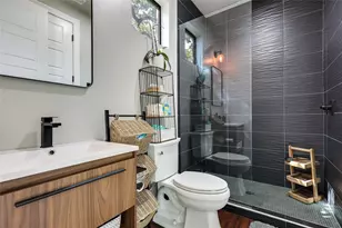 706 Valdez St, Austin, TX 78741 - Photo 24