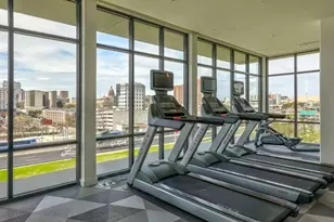 800 Embassy Dr, Austin, TX 78702 - Photo 18