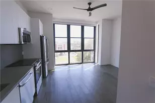800 Embassy Dr, Austin, TX 78702 - Photo 1