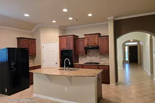 200 Highland Horizon, Austin, TX 78717 - Photo 12