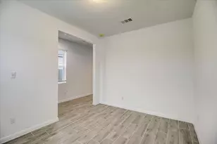 117 Lacey Oak Loop, San Marcos, TX 78666 - Photo 6