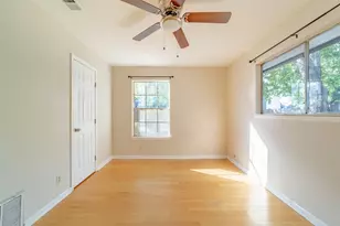 1738 Rutland Dr, Austin, TX 78758 - Photo 14