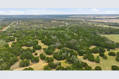 750 County Road 207 Road, Liberty Hill, TX 78642 - Photo 16